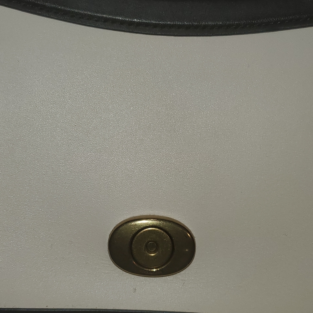 Coach Colorblock Riley 22 - Picture 6 of 10